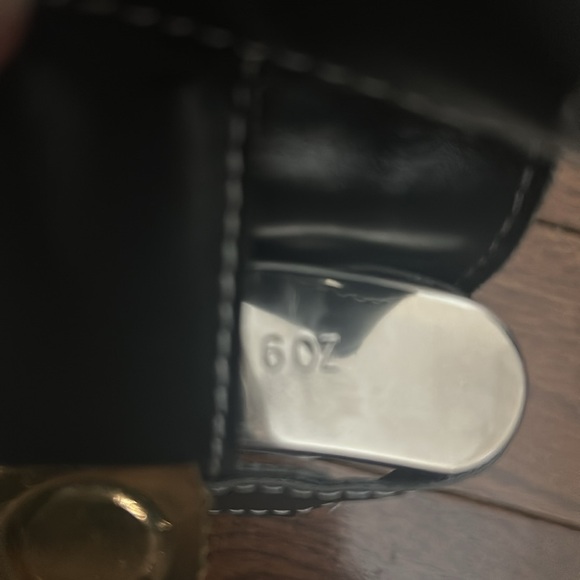 Stainless Steel and Black Golf Flask with Tees, Ball Markers and Divet Corrector - Picture 10 of 11